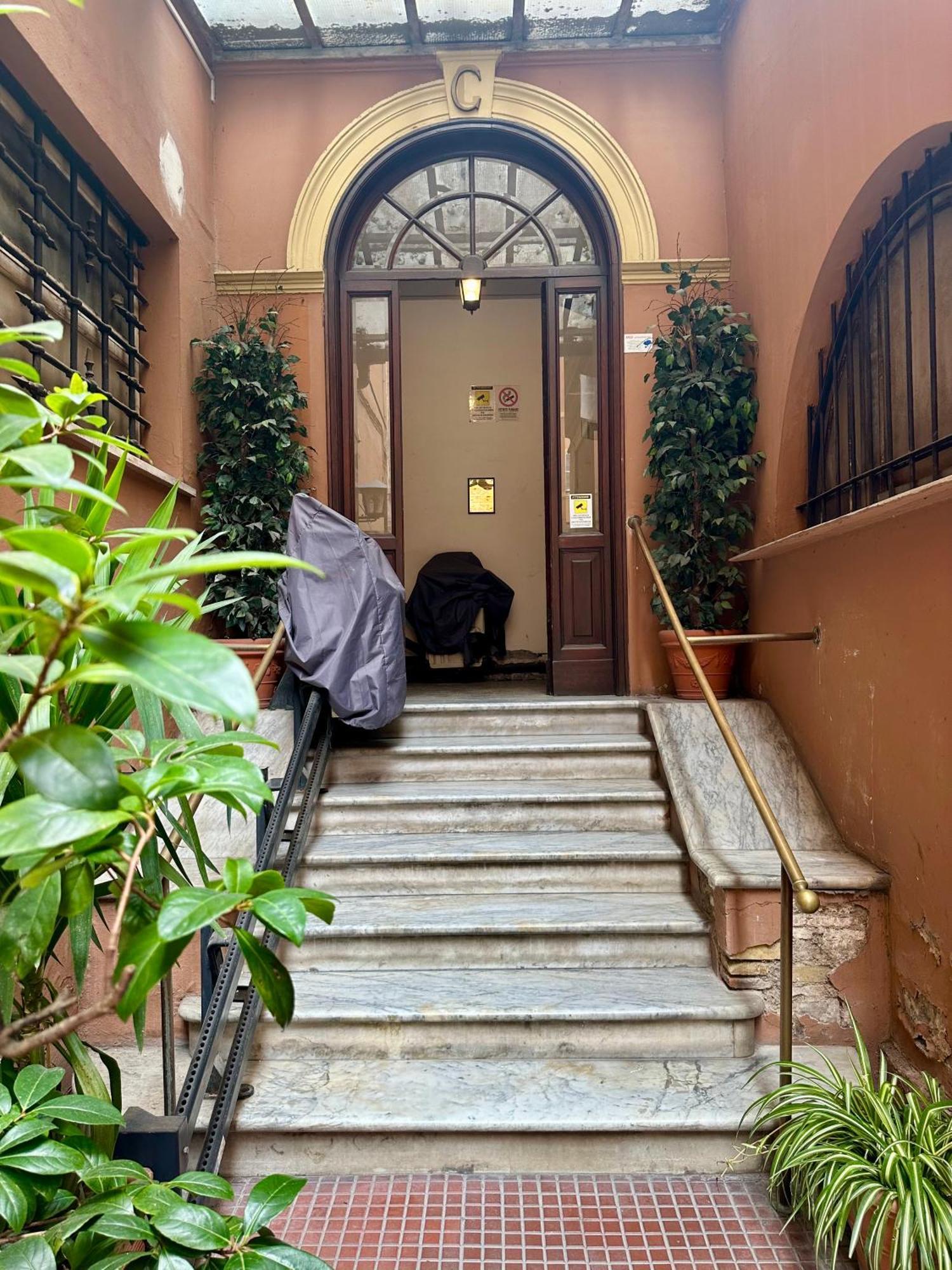Casa de hóspedes Nazionale Palace 2*